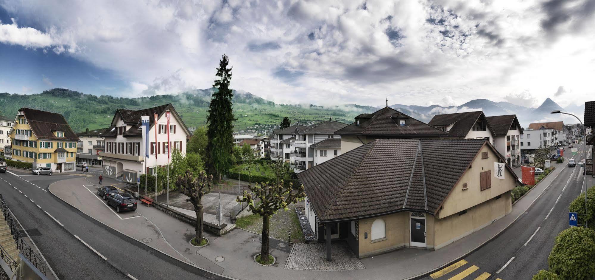 Hotel Krone Buochs Exterior photo